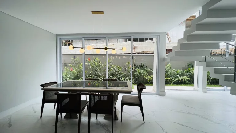 Imagem Casa nova à venda Riviera de São Lourenço módulo 024