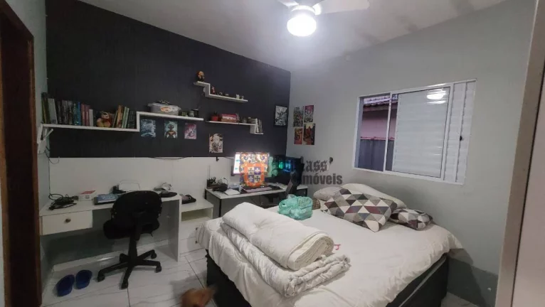 Imagem Casa com 2 dormitórios à venda, 69 m² por R$ 390.000 - Bopiranga - Itanhaém/SP