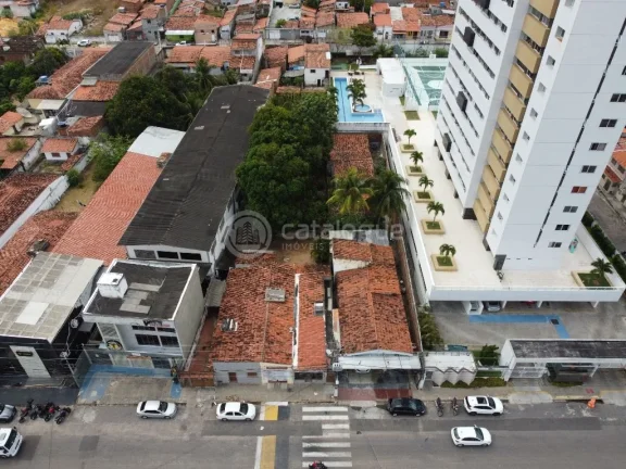 Imagem Terreno à venda no Dix-Sept Rosado, Natal. - 1.120m²