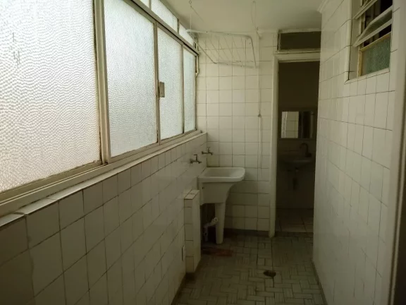 Imagem Apartamento com 3 dormitórios na Aclimação
