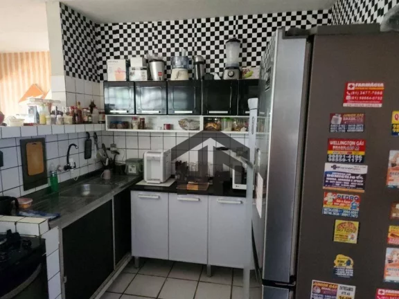 Imagem Casa com 5 Quartos à Venda, 252 m² em Ibura - Recife