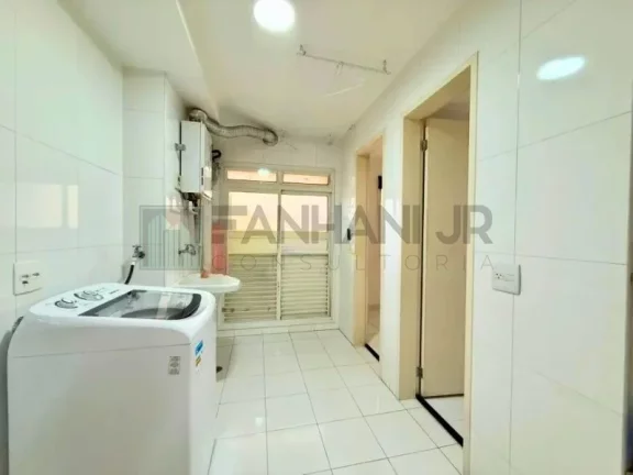 Imagem Espaçoso apartamento para locação em Moema, São Paulo-SP: 4 quartos, 2 suítes, 3 salas, 5 banheiros, 2 vagas de garagem!