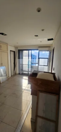 Imagem Imperdível: Cobertura à venda na Barra da Tijuca, Rio de Janeiro - 1 quarto, 1 sala, 2 banheiros, 2 vagas, 103m²