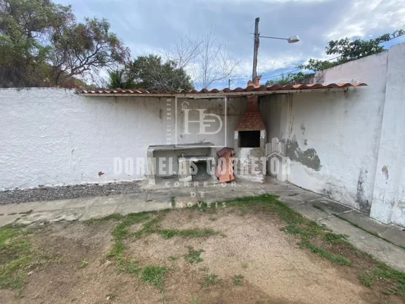 Imagem Casa na Praia do Sossego - 6 Quartos, 2 Suítes e Lazer Completo!