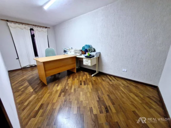 Imagem Imóvel de Alto Padrão com 510m2 para Locação no Bairro Guabirotuba em Curitiba