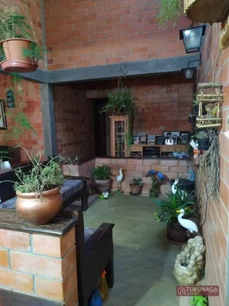 Imagem Sobrado Serra Da Cantareira com 2 dormitórios à venda, 200 m² por R$ 957.000 - Mantiqueira - Mairiporã/SP