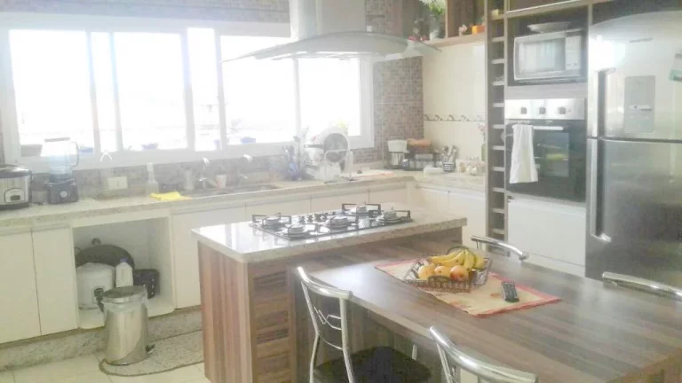 Imagem Sobrado residencial à venda, Jardim realce, Suzano, 100 metros da Rua general francisco glicério.