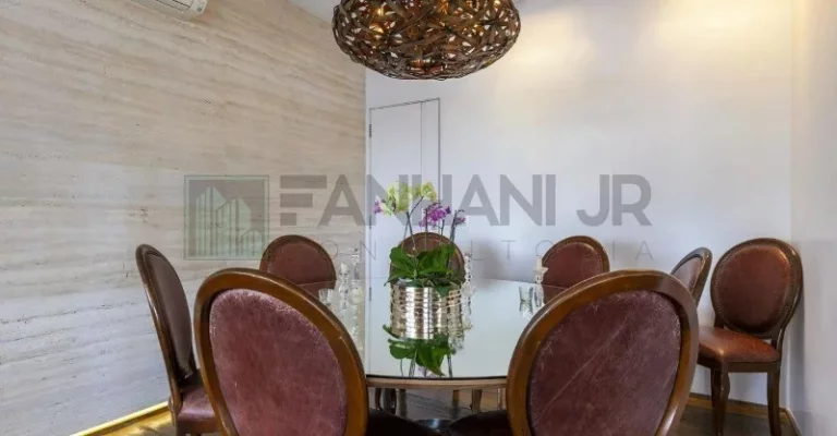 Imagem Apartamento de luxo para locação na Vila Nova Conceição, São Paulo-SP: 4 quartos, 3 suítes, 3 salas, 4 banheiros, 4 vagas, 180m².