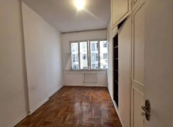Imagem Apartamento à venda no Leme, 48m2, 2Quartos, na R. Dias Lopes.