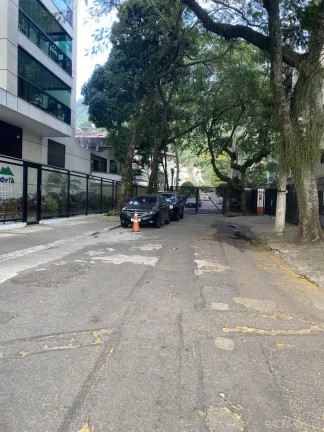 Imagem Casa de Condomínio com 6 Quartos à Venda, 460 m² em Charitas - Niterói