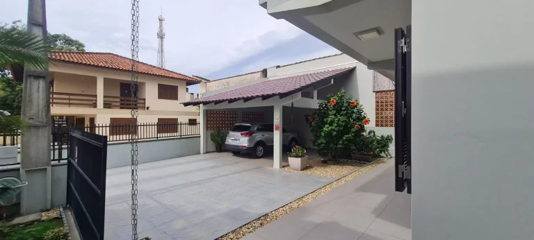 Imagem CASA RESIDENCIAL em Barra Velha - SC, Centro