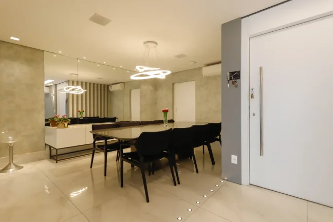 Imagem Apartamento para venda em Jardim Das Perdizes com 4 quartos, sendo 2 suítes , 241m2