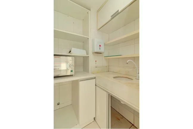 Imagem CDDN 200 Sala 610221045-27 - Sala à venda no bairro Cristal - Porto Alegre/RS
