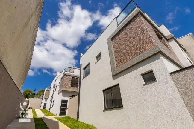 Imagem Excelente sobrado 101 m² com 3 quartos (1 suíte) à venda por R$ 580.000 - Bairro Alto - Curitiba/PR