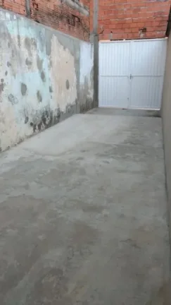 Imagem Salão comercial à venda em Sorocaba-SP, Parque Vitória Régia: 2 salas, 3 banheiros, 3 vagas de garagem, 226m². Aproveite!