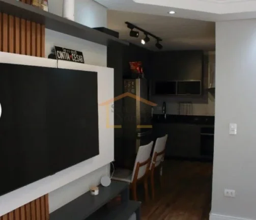 Imagem Casa em condomínio fechado com 43 m², totalmente reformada, moderna. Com 2 dormitórios, 1 banheir...