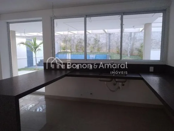Imagem Residência sofisticada no Lake View

Fotos com ambientes mobiliados meramente ilustrativas.

Este e...