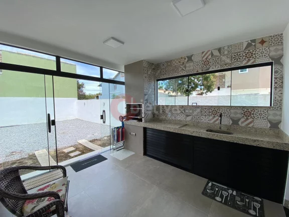 Imagem Casa linear, 3 quartos, mobiliada, Cond. dos Pássaros - Cabo Frio