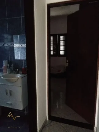 Imagem Casa com 3 dormitórios à venda, 130 m² por R$ 424.000,00 - Jardim das Bandeiras - Mogi das Cruzes/SP