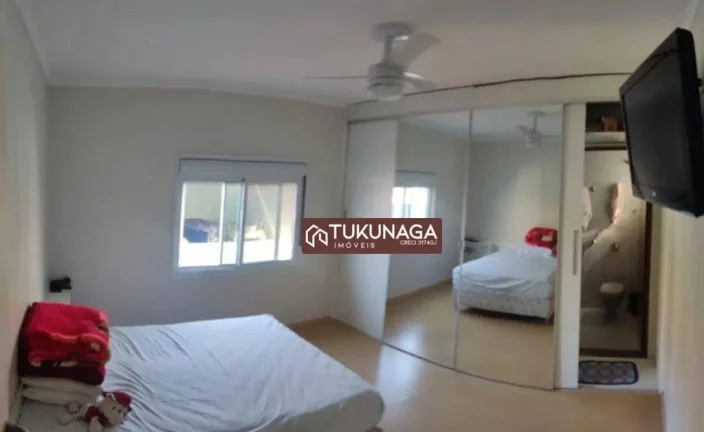 Imagem Sobrado com 3 dormitórios à venda, 280 m² por R$ 950.000 - Vila Augusta - Guarulhos/SP