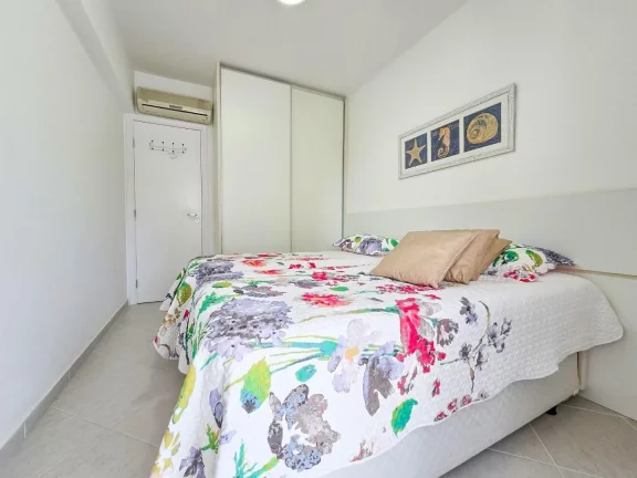 Imagem Apartamento à venda no Condomínio Riviera de São Lourenço, com 4 dormitórios, Clube Compartilhado