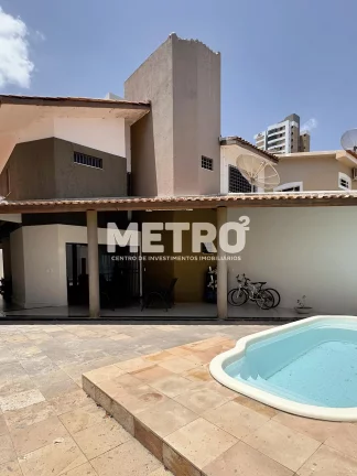 Imagem Casa com 3 dormitórios à venda, Centro, PETROLINA - PE