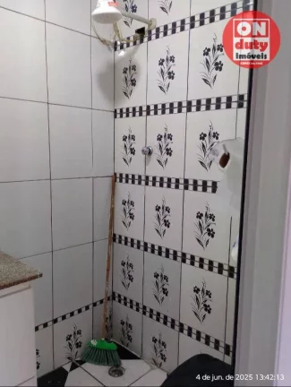 Imagem Apartamento com 2 quartos à venda, 47 m² por R$ 180.000 - Castelo - Santos/SP