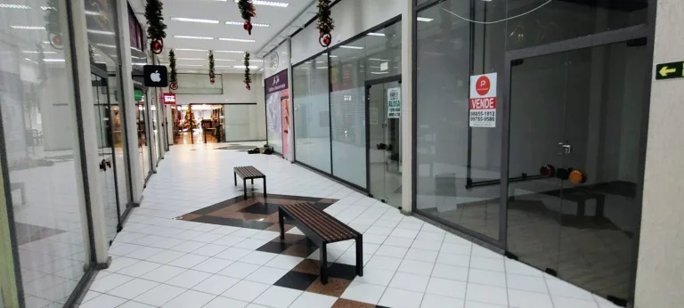 Imagem Loja 22 m2 no Centro de Curitiba. R$160.000,00.