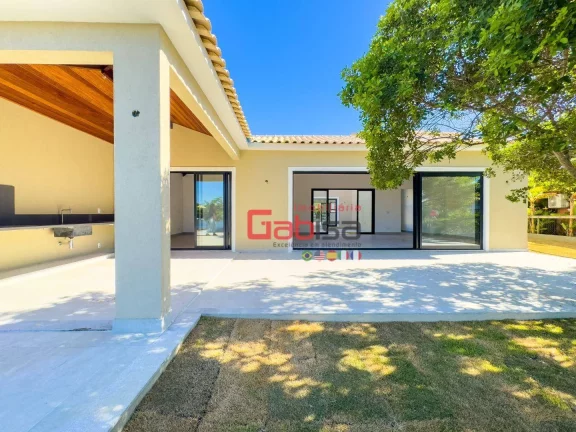 Imagem Exclusividade e Sofisticação em Búzios – Casa de 4 Suítes à Venda no Condomínio Jardim do Lago