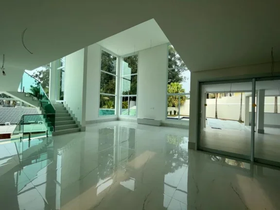 Imagem Casa no TAMBORÉ 1 - 900m²