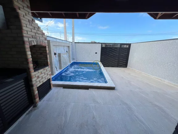 Imagem Belíssima casa térrea à venda Piscina com cascata e led Churrasqueira