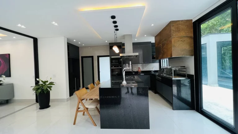 Imagem Casa nova à venda Riviera de São Lourenço mod. 24 finamente decorada