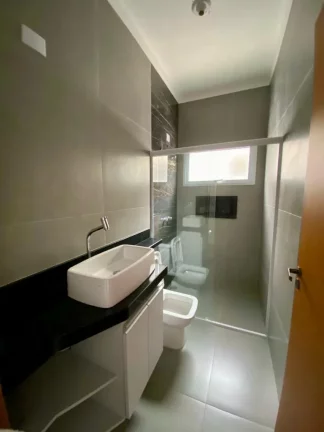 Imagem Casa á venda c/ 03 dormitórios, Condomínio Portal das Estrelas - Boituva/Sp