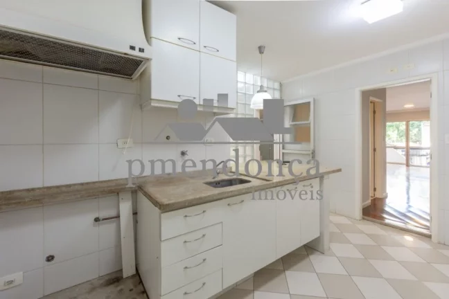 Imagem Apartamento Garden em Pinheiros com 4 quartos (1 suíte) e 2 vagas, 180m²