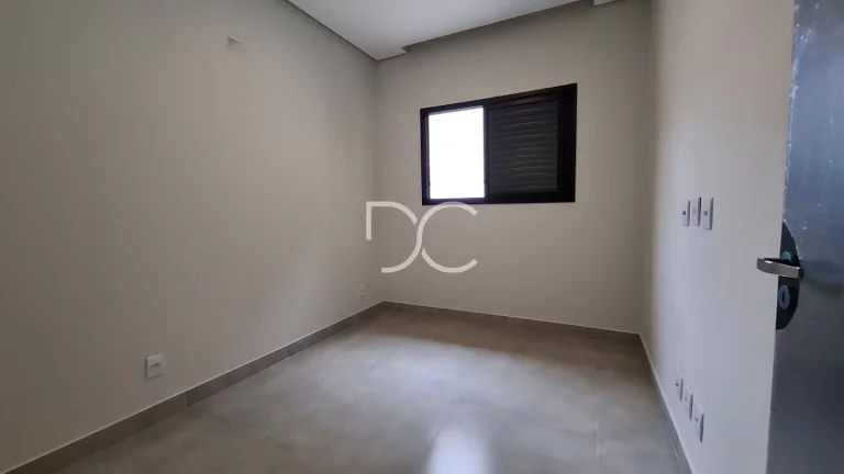 Imagem Condomínio Terras de São Francisco - Venda Casa Térrea AC 115 m² | AT 182 m² | 3 Dorm | 1 Suíte | 2 Ban | 2 Vagas