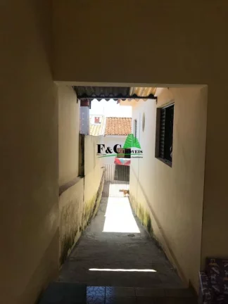 Imagem Casa para Venda em Limeira, Jardim Boa Vista, 4 dormitórios, 1 banheiro, 2 vagas