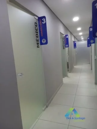 Imagem Sala Comercial com 15m² com toda infraestrutura em localização privilegiada na Vila das Mercês/Saúde. Ambiente ideal para profissionais ligados a área de estética e saúde.