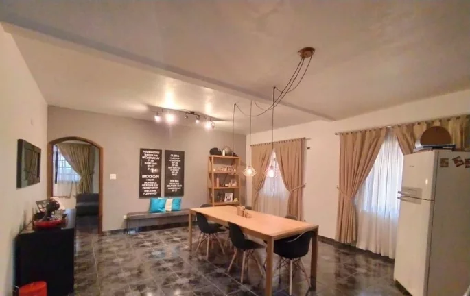 Imagem Sobrado com 5 dormitórios à venda, 340 m² por R$ 750.000,00 - Jardim Das Oliveiras - Jacareí/SP