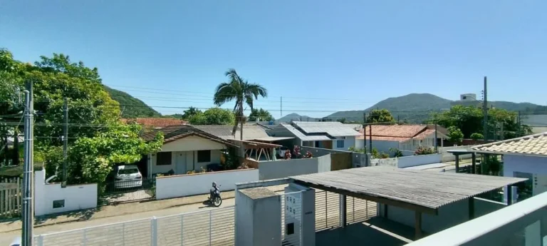 Imagem VENDA de apartamento semi-mobiliado com 2 dormitórios no Bairro Gravatá em Navegantes -SC com a Adriano Carpes Imóveis