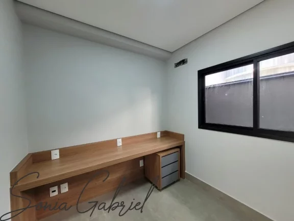 Imagem Casa de luxo em condomínio exclusivo em Valinhos-SP: 3 quartos, 3 suítes, 2 salas, 4 banheiros, 4 vagas, 230m². Venha conhecer!