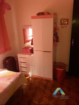 Imagem RUDGE RAMOS Casa térrea, 283 metros, 3 dormitórios, 4 vagas Edícula, ótima localização e valor !!!