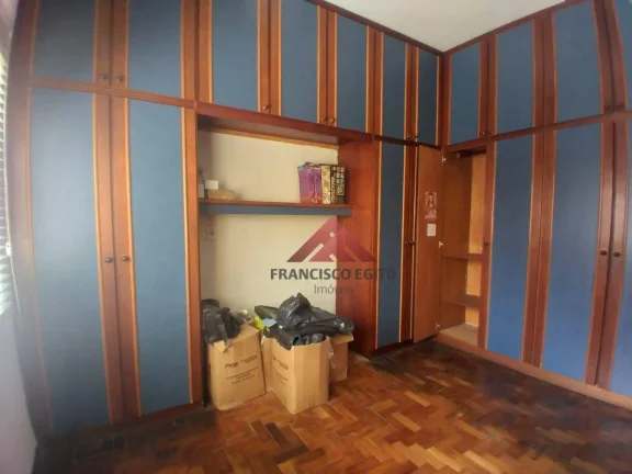 Imagem Casa com 3 dormitórios para alugar por R$ 2.144,70/mês - Centro - São Gonçalo/RJ