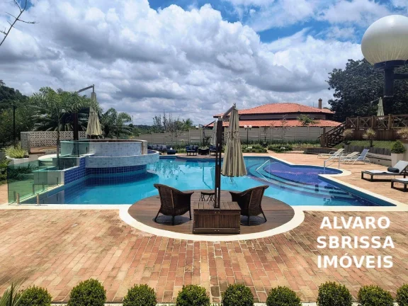 Imagem Linda chácara com 2 casas repleta armários e ar condicionado com Área Gourmet Premium com salão de jogos e piscina no Condomínio City Castelo em ItuSP