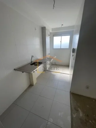 Imagem Apartamento novo, 2 dormitórios bem distribuídos, sala arejada, cozinha integrada à área de serv...
