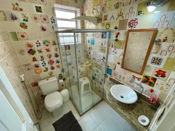 Imagem Oportunidade Única: Casa Ampla no Centro de Guarapari, Próxima às Melhores Praias
Apresentamos um...