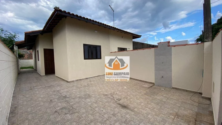Imagem Oportunidade, Casa c/2 Dormitórios, Tropical, R$ 250.000,00