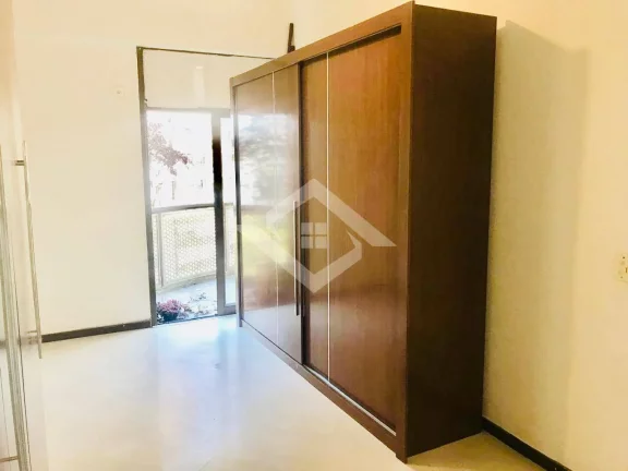 Imagem Apartamento de 3 Quartos com Suíte à Venda no Condomínio Barra Sol