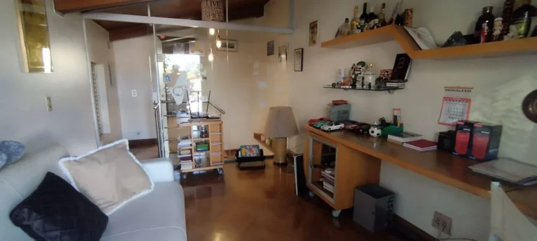 Imagem Sobrado Vila Hamburguesa - 452M², 4 Dorms, 4 Suítes, 4 Vagas.