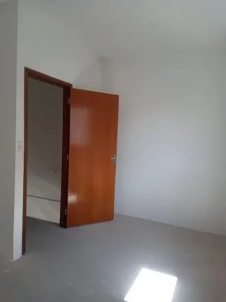 Imagem Sobrado com 2 dormitórios à venda, 65 m² por R$ 240.000,00 - Jundiapeba - Mogi das Cruzes/SP