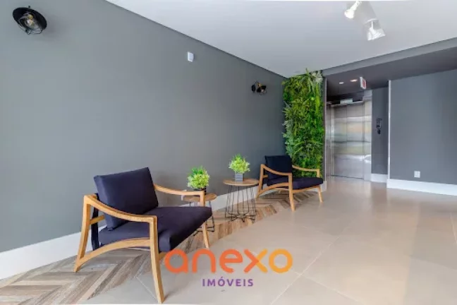 Imagem Apartamento para locação em Blumenau com 1 dormitório e área de lazer, no Edifício Punta Carena.